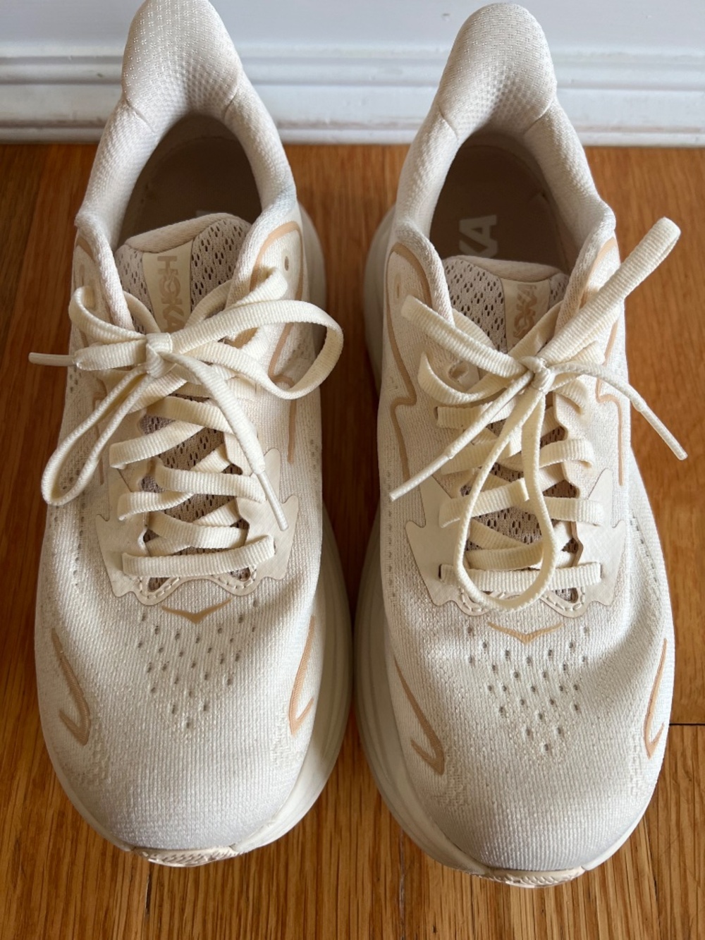 HOKA Clifton 10 Vanilla Birch Womens Size 7 - Picture 3 of 8